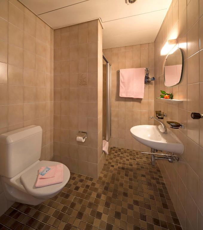 Hotel Al Lago Vogorno Oda fotoğraf